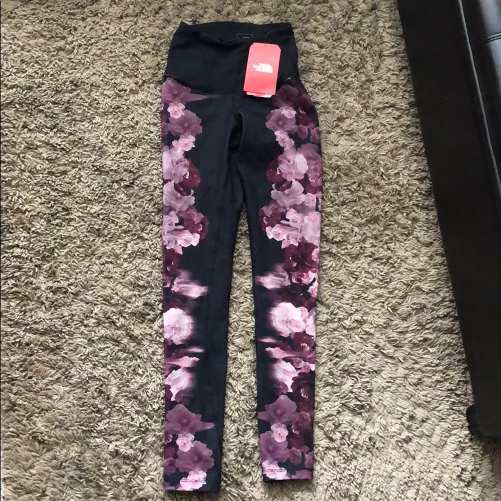 Brand new north face leggings